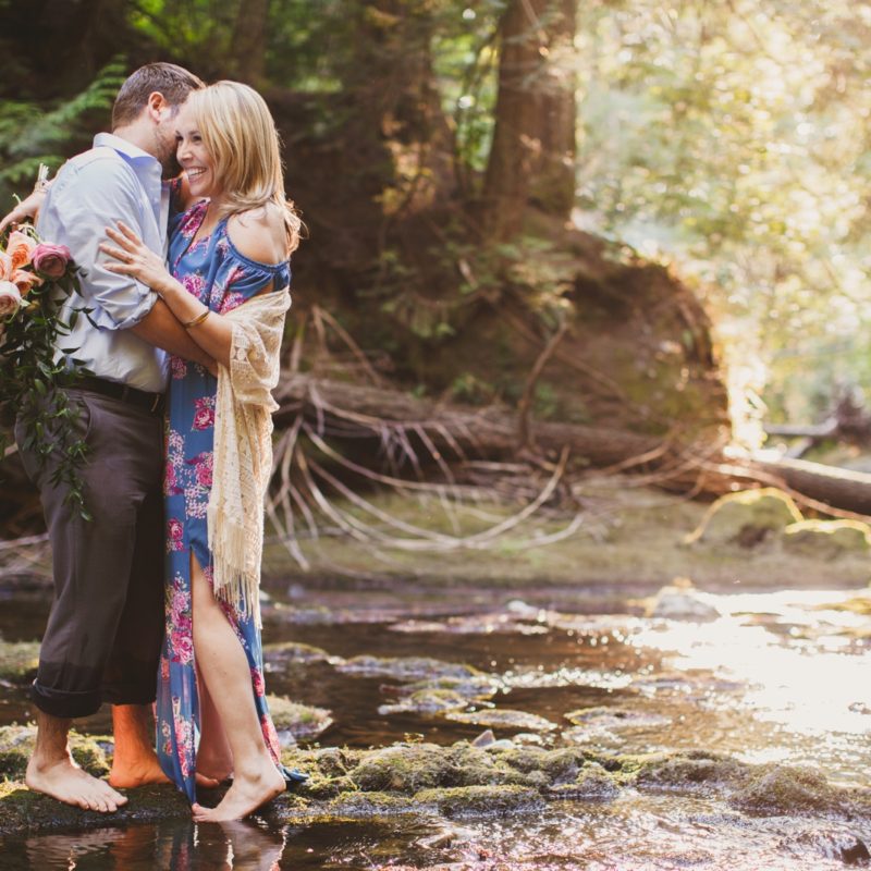 whatcom falls engagment shoot in bellingham by jagger photography